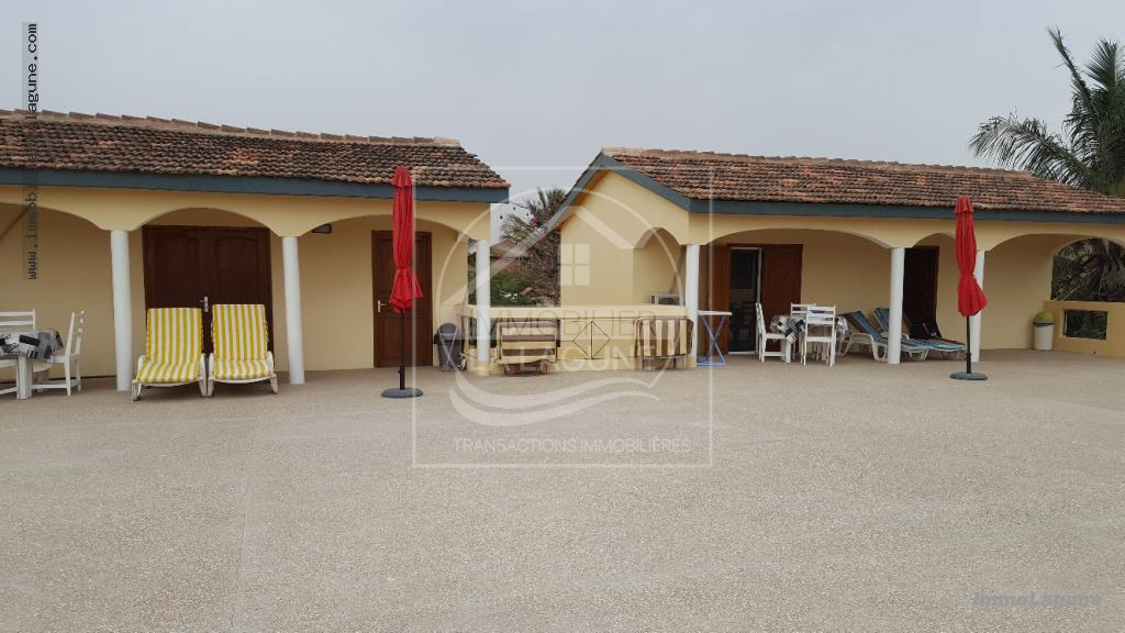 Agence Immobilière Saly Sénégal - V2825 - Villa à SALY - V2825 villa en bail a vendre a saly