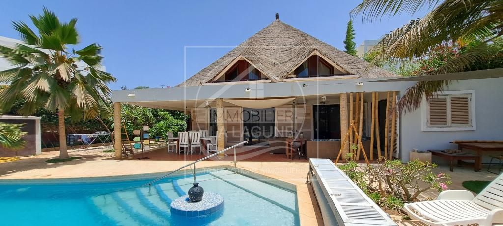 Agence Immobilière Saly Sénégal - V3170 - Villa à NGAPAROU - V3170-villa-a-vendre-a-ngaparou-senegal-avec-piscine