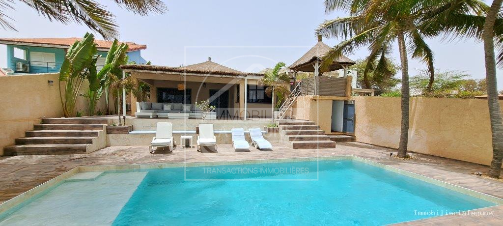 Agence Immobilière Saly Sénégal - V3182 - Villa à NIANING - V3182-villa-a-vendre-a-nianing-senegal-bord-de-mer-avec-piscine