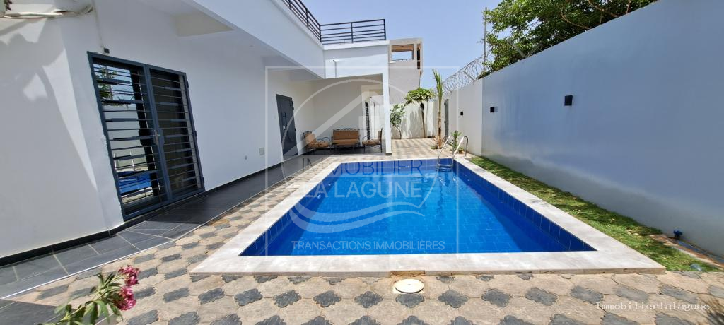 Agence Immobilière Saly Sénégal - V3185 - Villa à SALY - V3185-villa-a-vendre-a-saly-senegal