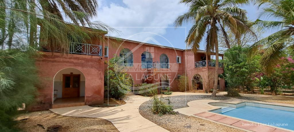 Agence Immobilière Saly Sénégal - V3190 - Villa à NGAPAROU - V3190-villa-a-vendre-a-ngaparou-senegal-avec-piscine