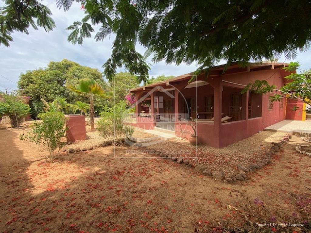 Agence Immobilière Saly Sénégal - V3192 - Villa à NGAPAROU - V3192 maison a vendre ngaparou senegal