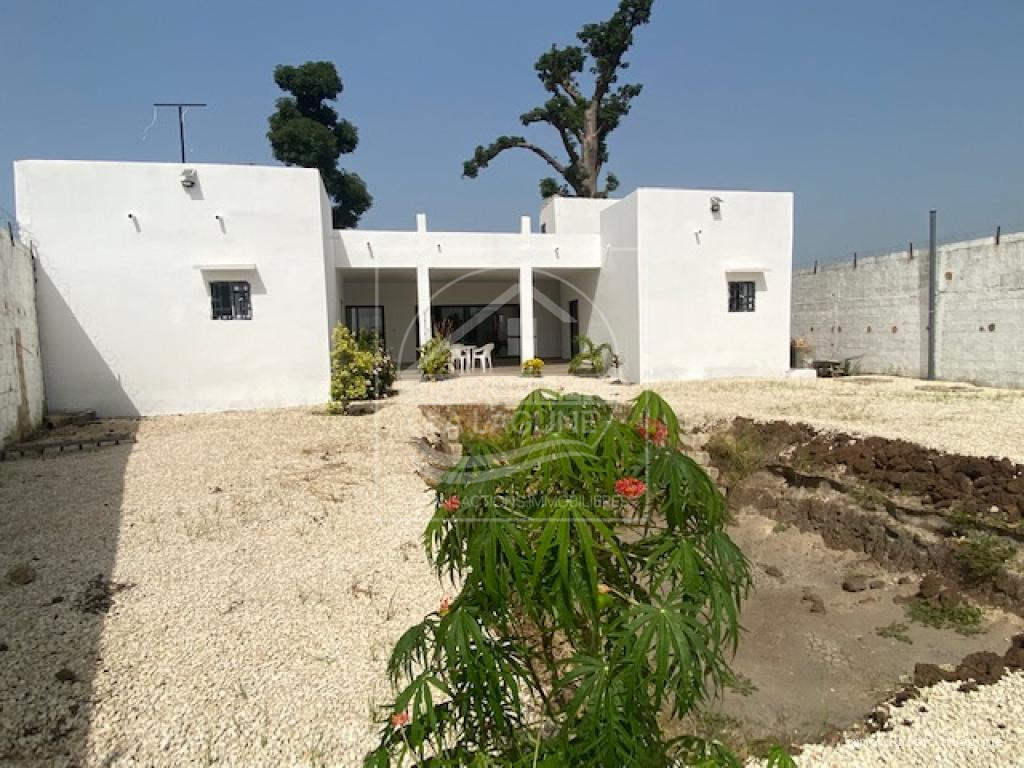 Agence Immobilière Saly Sénégal - V3215 - Villa à SALY - V3215 villa a vendre a saly senegal