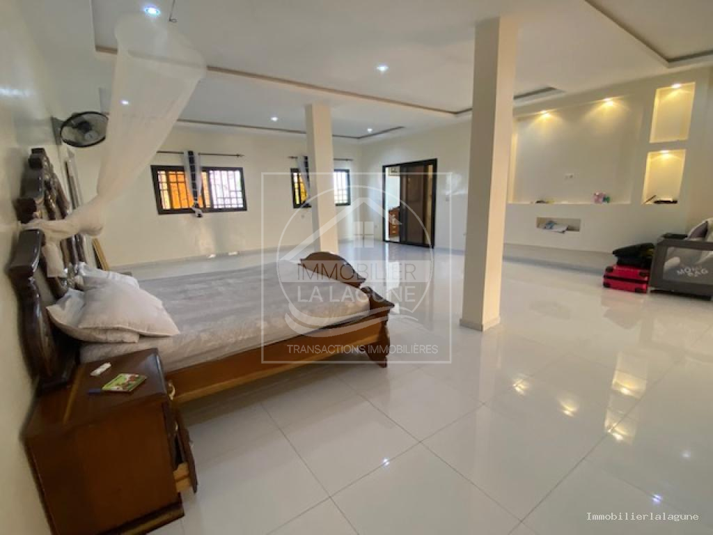 Agence Immobilière Saly Sénégal - V3215 - Villa à SALY - V3215 villa a vendre a saly senegal