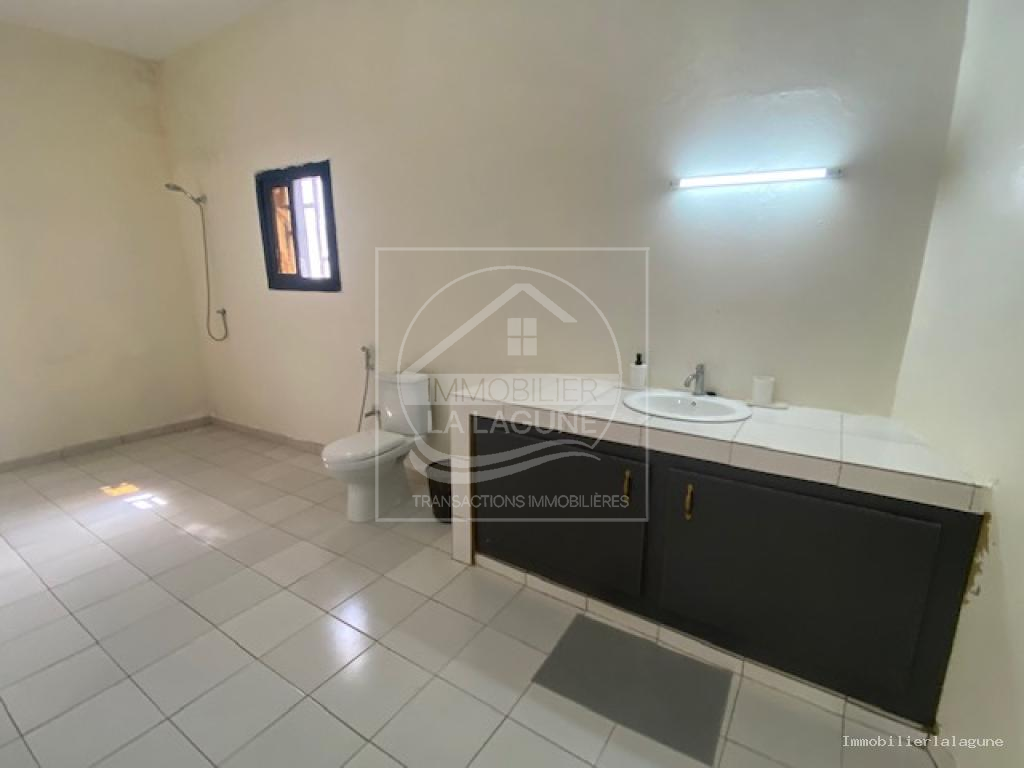 Agence Immobilière Saly Sénégal - V3215 - Villa à SALY - V3215 villa a vendre a saly senegal